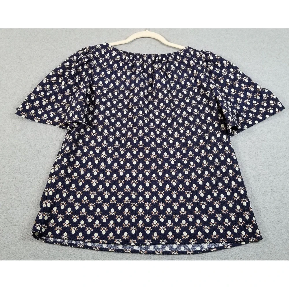 LOFT Blouse Women M Medium Blue Floral Seersucker Puff Sleeve Casual Top Cottage